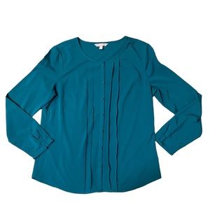 Women’s Banana Republic blouse - size Medium